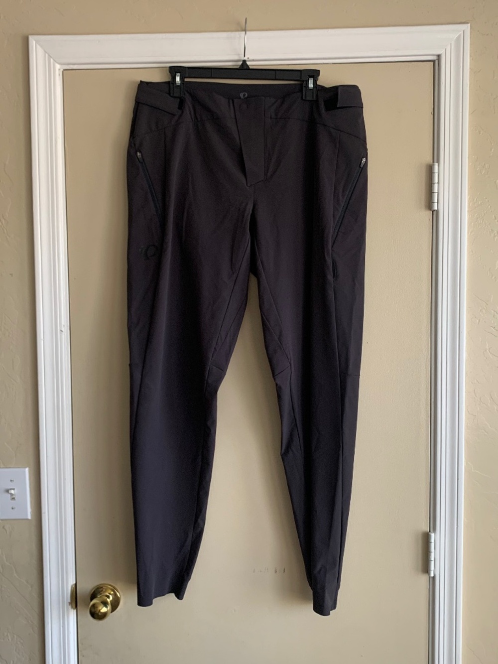Pearl Izumi Gray Summit Pants 36 Cycling Hiking Outdoor Joggers